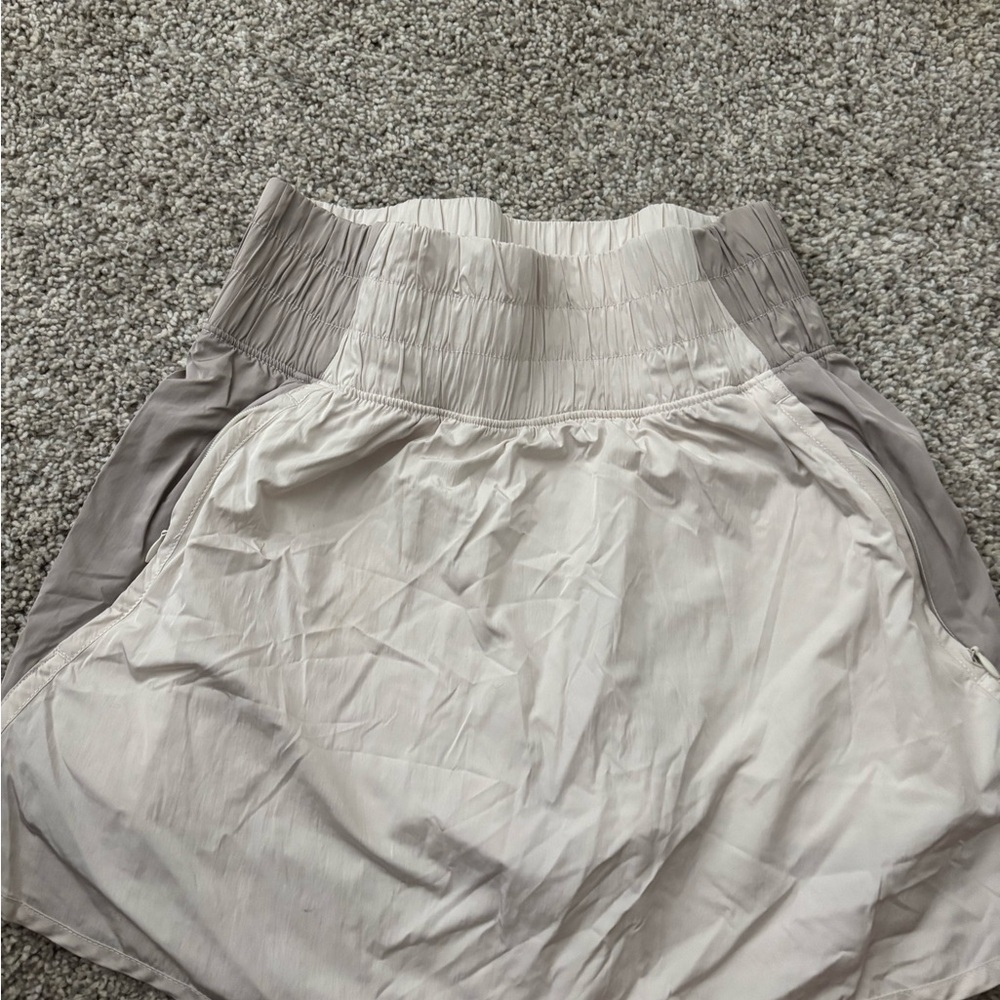 Yogalicious Cream and Gray Bubble Mini Skirt